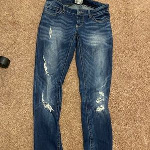NWOT! Buckle Jeans!!